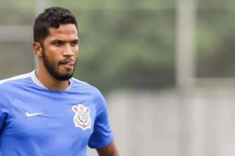 Contraprova dá positivo para doping e Yago deve desfalcar o Corinthians