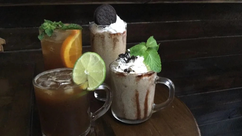 Confira quatro receitas especiais de café para degustar durante o verão