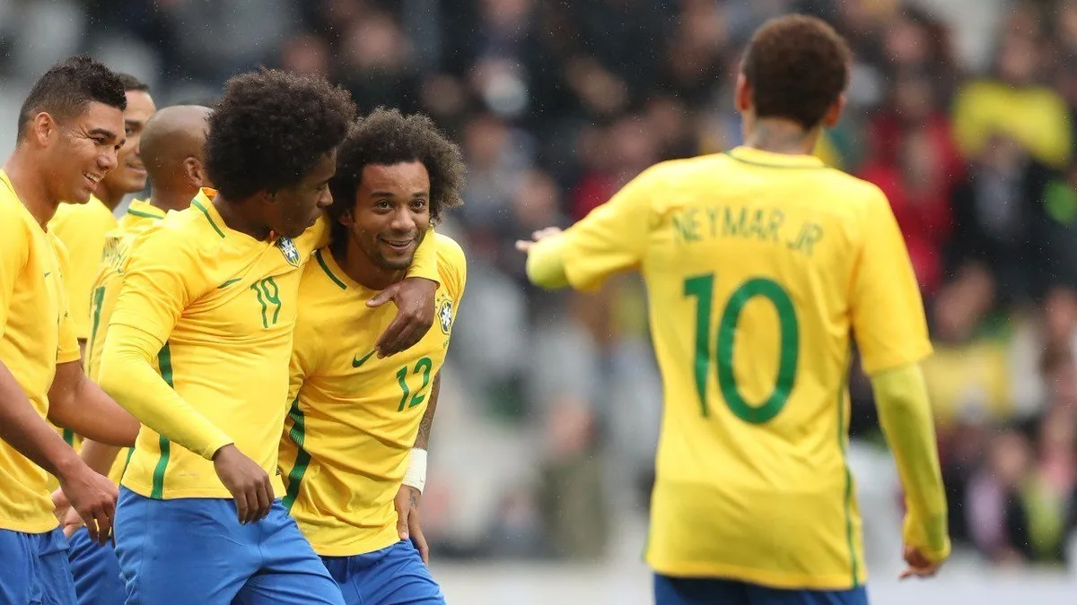 Em jogo morno, Brasil vence Japão com ajuda da arbitragem de vídeo