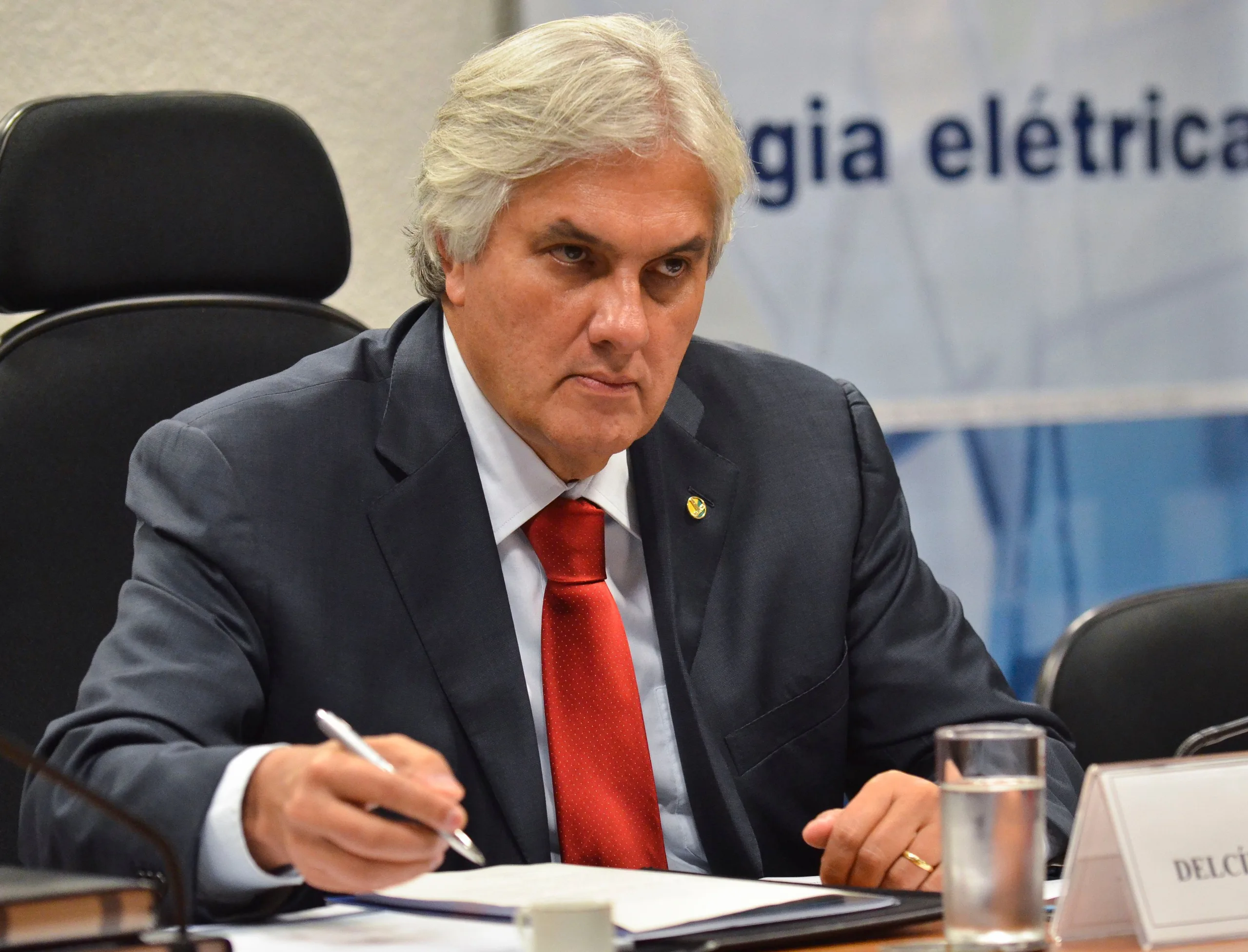 Brasília – Senador Delcídio do Amaral coordena o 1º Fórum Nacional de Infraestrutura. Em debate, transporte, energia elétrica, combustíveis, mineração, telecomunicações, saneamento, entre outros(José Cruz/Agência Brasil)