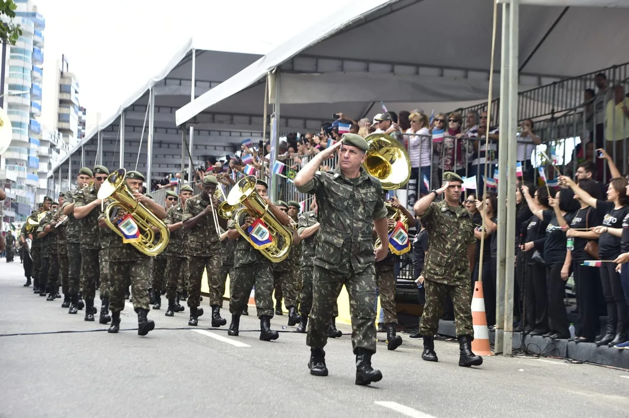 Confira as fotos do desfile de 7 de setembro em Guarapari