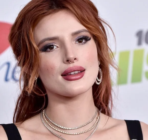 Ladrões invadem a casa de Bella Thorne e levam 620 mil reais em objetos