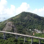 Justiça barra obras no Morro do Moreno e manda prefeitura liberar entrada