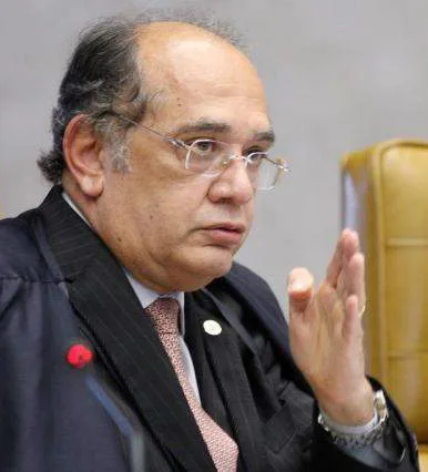 Gilmar Mendes estipula prazo para governo justificar portaria contra cotas