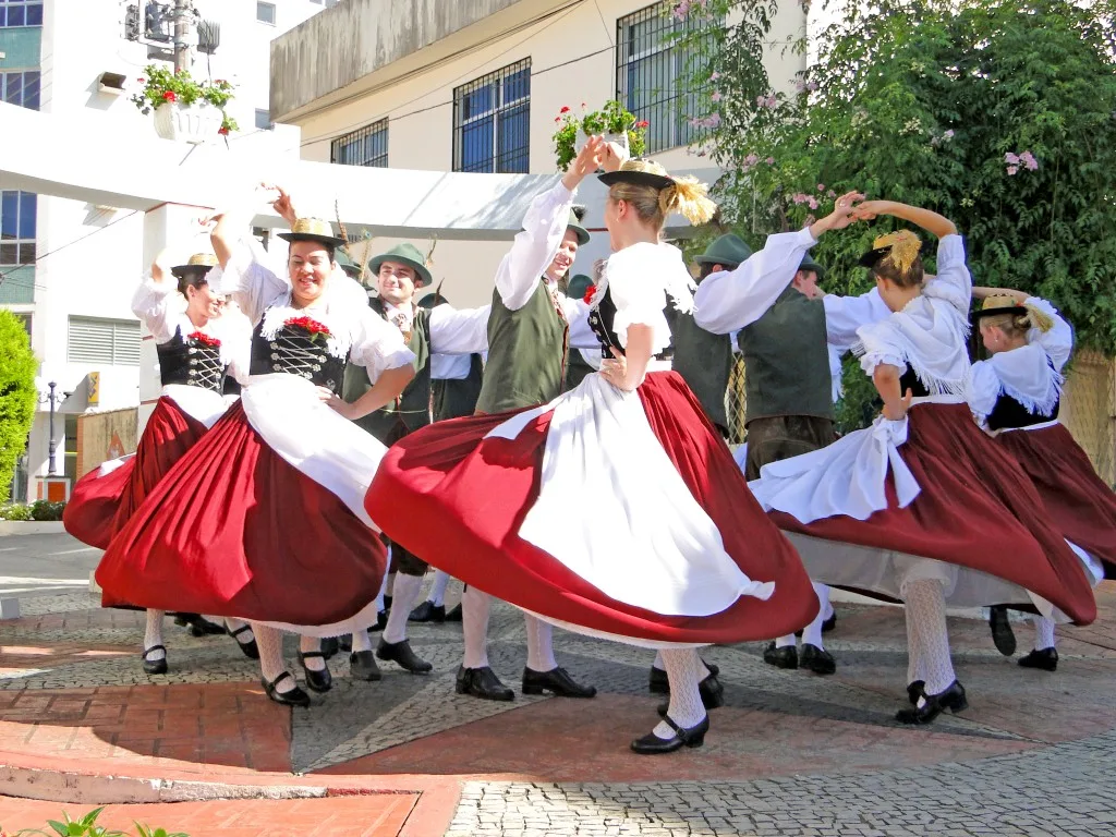 Semana Cultural em Domingos Martins terá lançamentos de livros e exibição de filmes