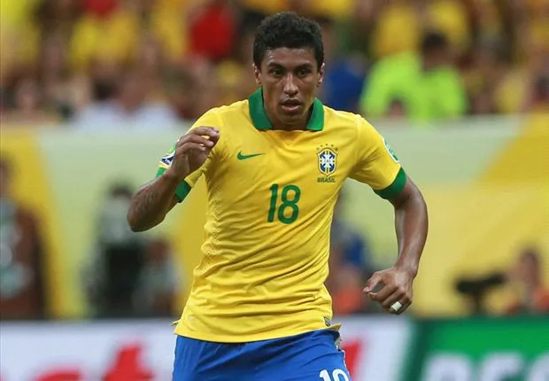 Felipão escala Paulinho e faz testes na seleção brasileira no último treino