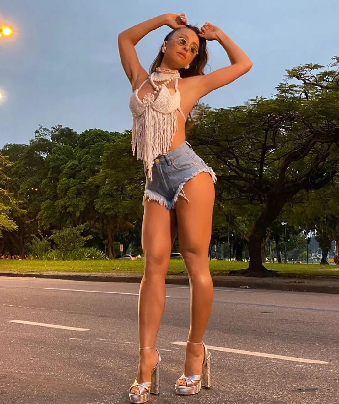 Sabrina Sato se arrepende de ter desfilado no Carnaval 2019, dois meses após dar à luz