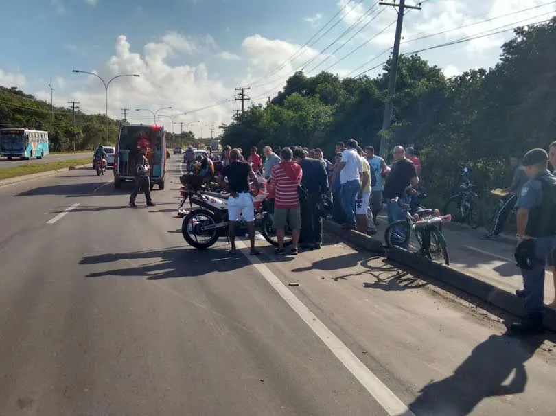 Ciclista tem braço decepado durantre atropelamento na Rodovia do Sol