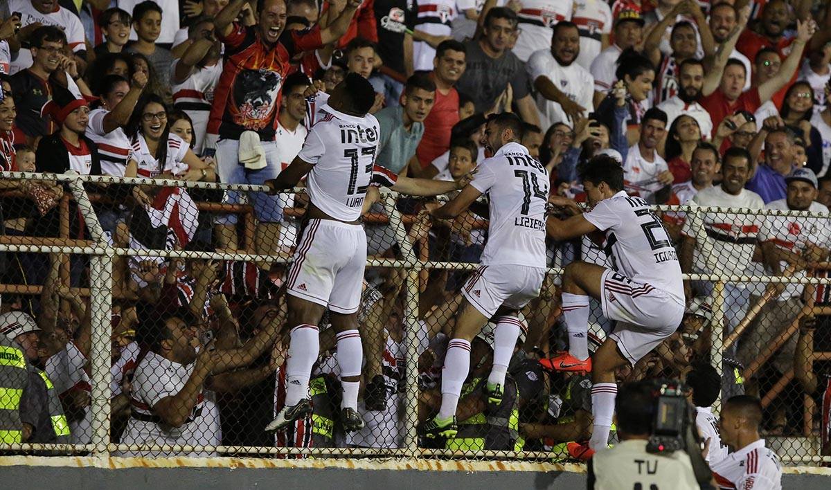 São Paulo pode ter casa cheia para clássico contra o Corinthians no Morumbi