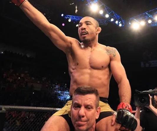 José Aldo nocauteia Renato Moicano no UFC Fortaleza