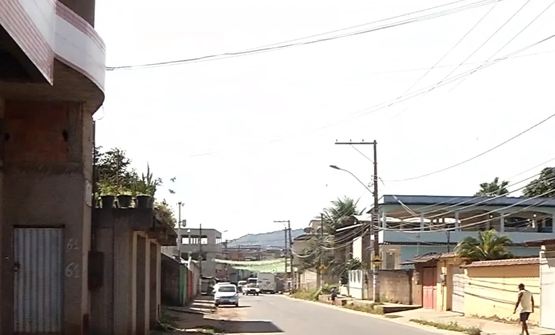 Jovem é alvo de criminosos ao chegar em academia em Cariacica