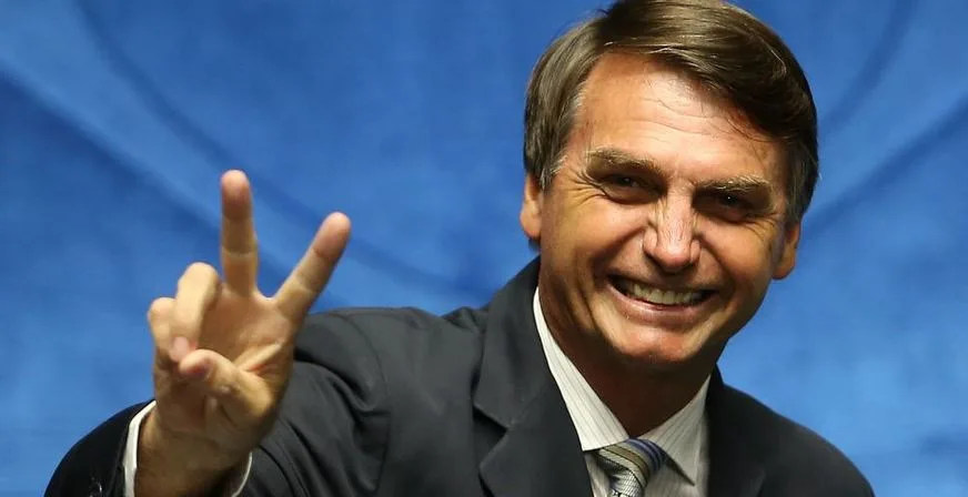 Bolsonaro sugere políticos do DEM em eventual gestão