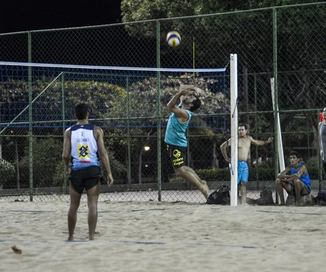 Fotos Noturnas do Centro de Treinamento de Volei de Areia