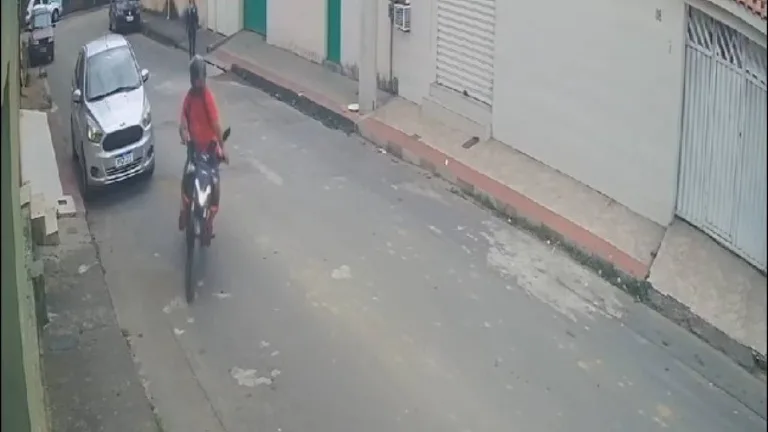 VÍDEO | Adolescente e irmão são assaltados no espaço de um dia de diferença na Serra