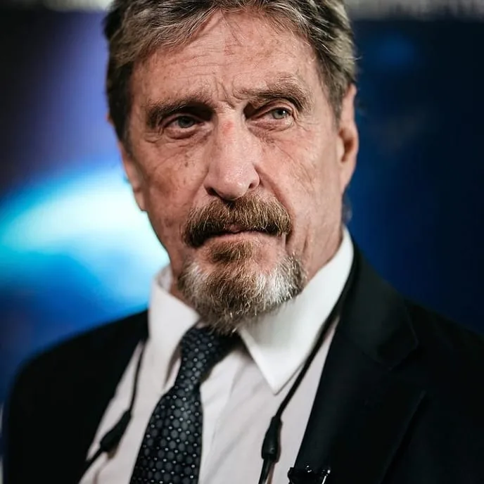 John McAfee, criador do antivírus, morre na prisão