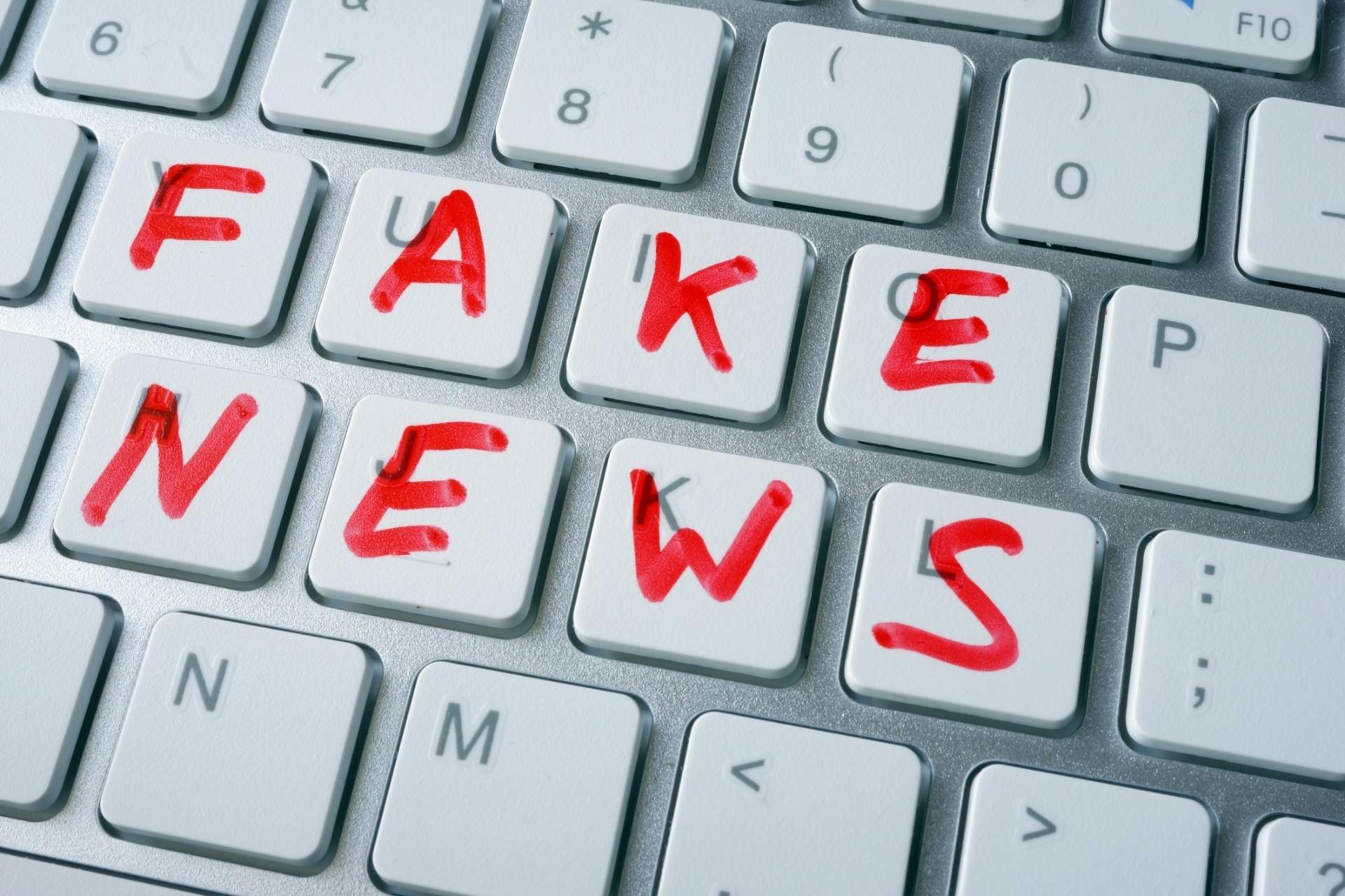 Drogas e “Fake News” devem ser combatidas!