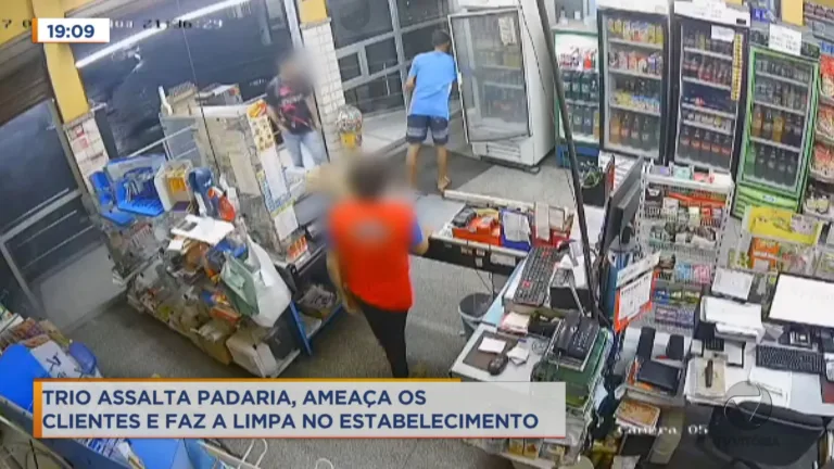 Bandidos armados invadem padaria e tocam o terror