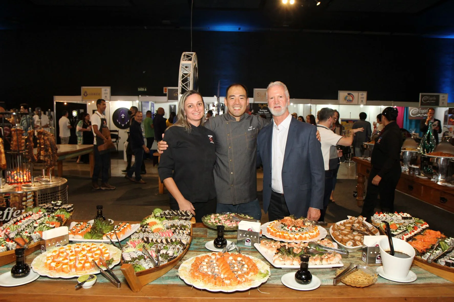 FOTOS | Sushi "real", famosa costela e vinhos: veja como foi mega evento no ES