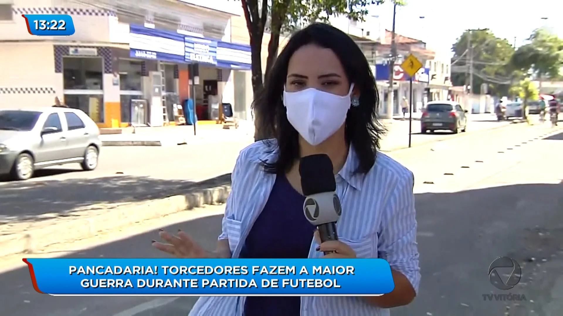 Torcedores brigam após partida de futebol