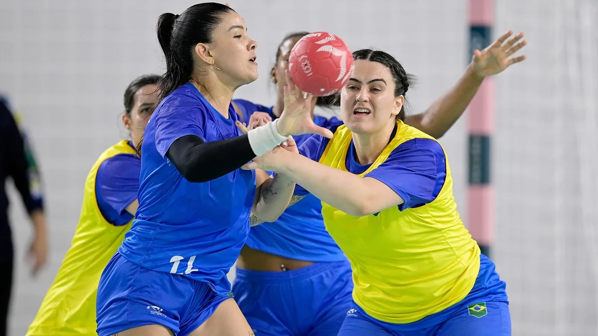 2024.07.23 – Jogos Olímpicos Paris 2024 – Handebol feminino. Treino da Seleção Feminina de Handebol. Foto: Alexandre Loureiro/COB