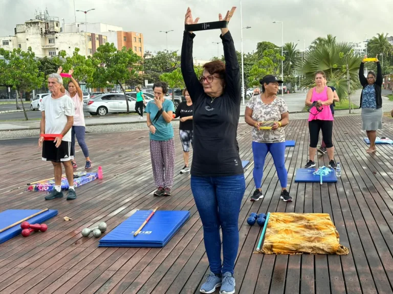 Aposentada de Vitória descobre o valor dos exercícios na luta contra o câncer