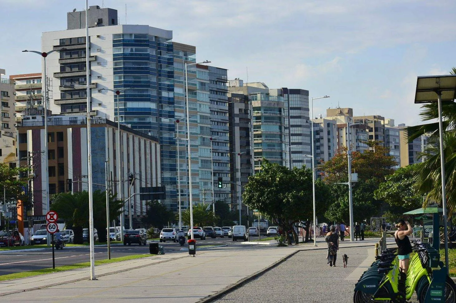 Orla de Camburi, em Vitória. Foto: Thiago Soares/Folha Vitória