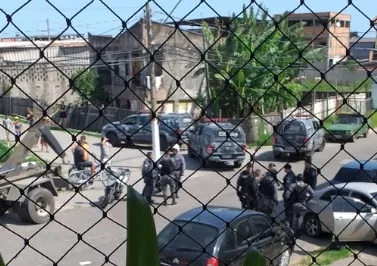 Polícia recupera carro de vendedor depois de perseguição em Vila Velha