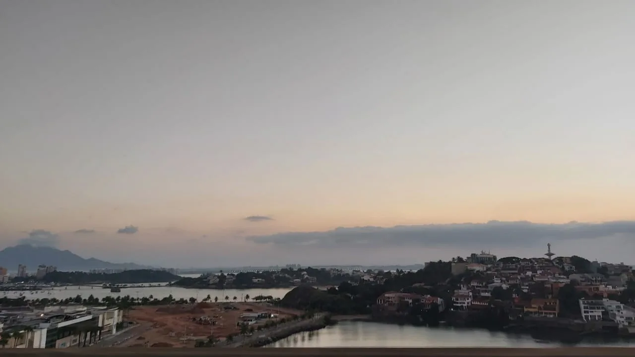 Tempo firme e calor em todo Espírito Santo nesta quinta-feira