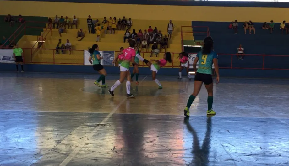 Taça Nosso Esporte Cachoeiro terá disputas de futsal e vôlei em novembro