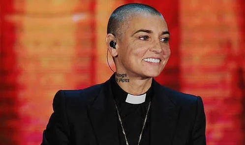 Sinead O'Connor falou sobre a morte do filho dias antes de morrer: 'Estou perdida sem ele'