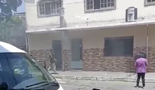 VÍDEO | Restaurante pega fogo no bairro Alvorada, em Vila Velha