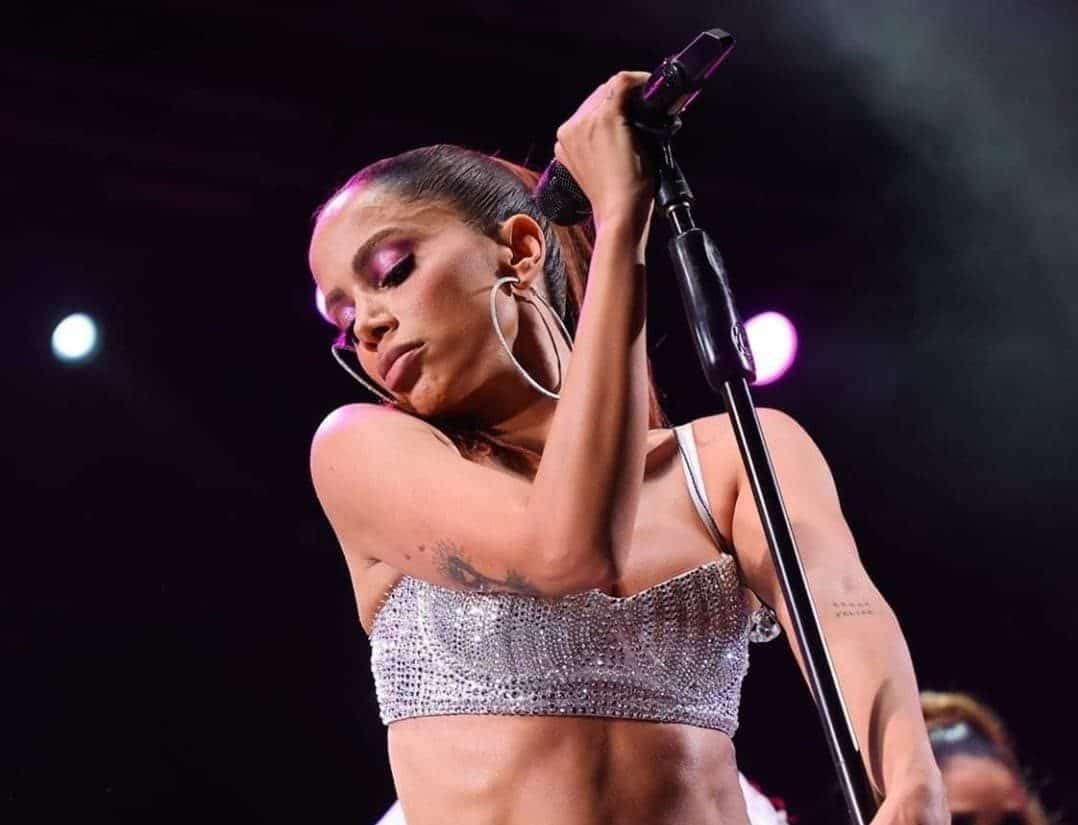 Show de Anitta acontece neste sábado em Guarapari