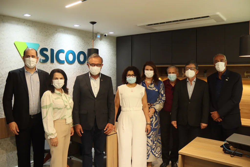 Sicoob inaugura agência no Cias Unimed Sicoob inaugura agência no Cias Unimed