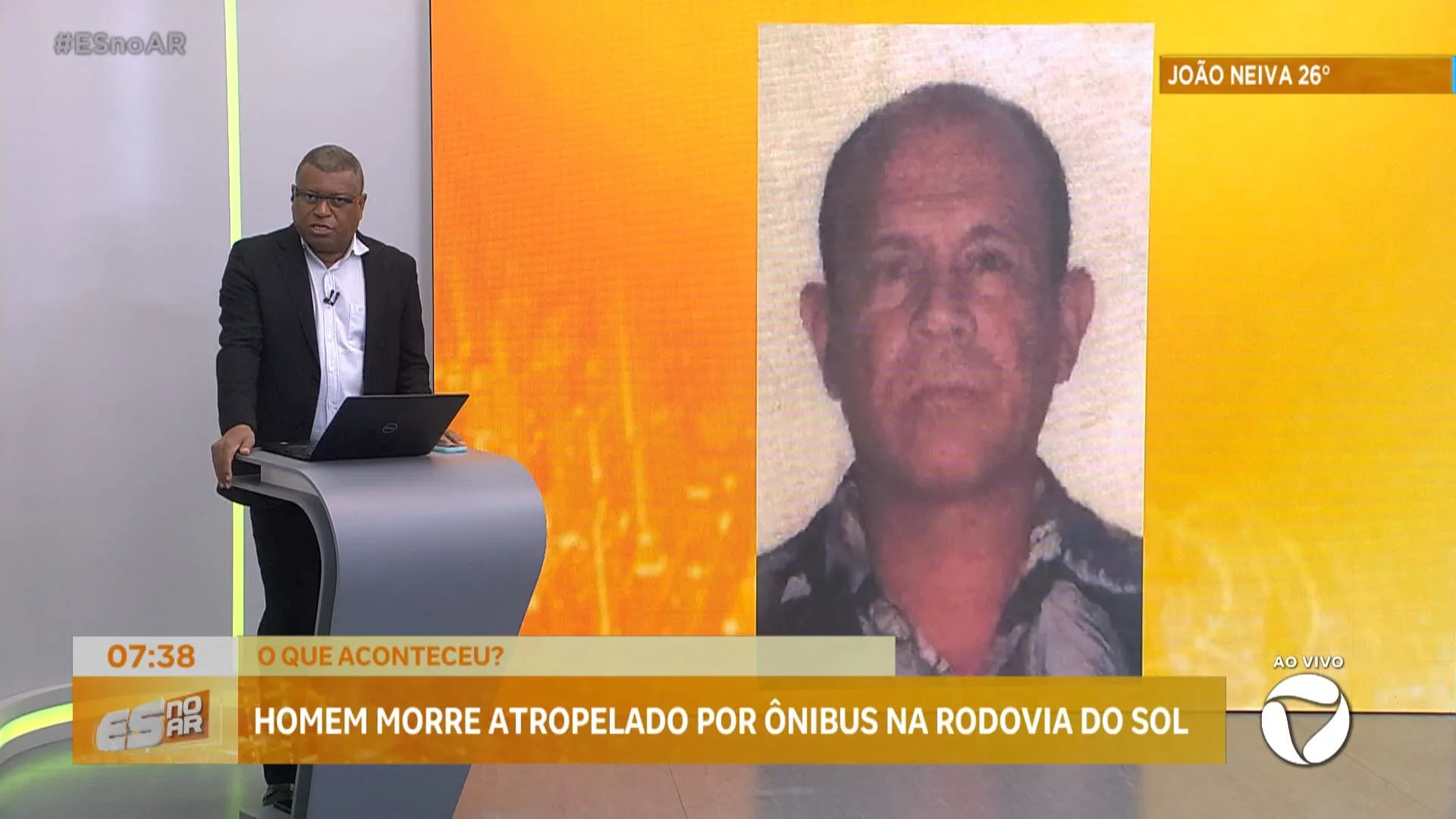 Homem morre atropelado por ônibus na rodovia do sol