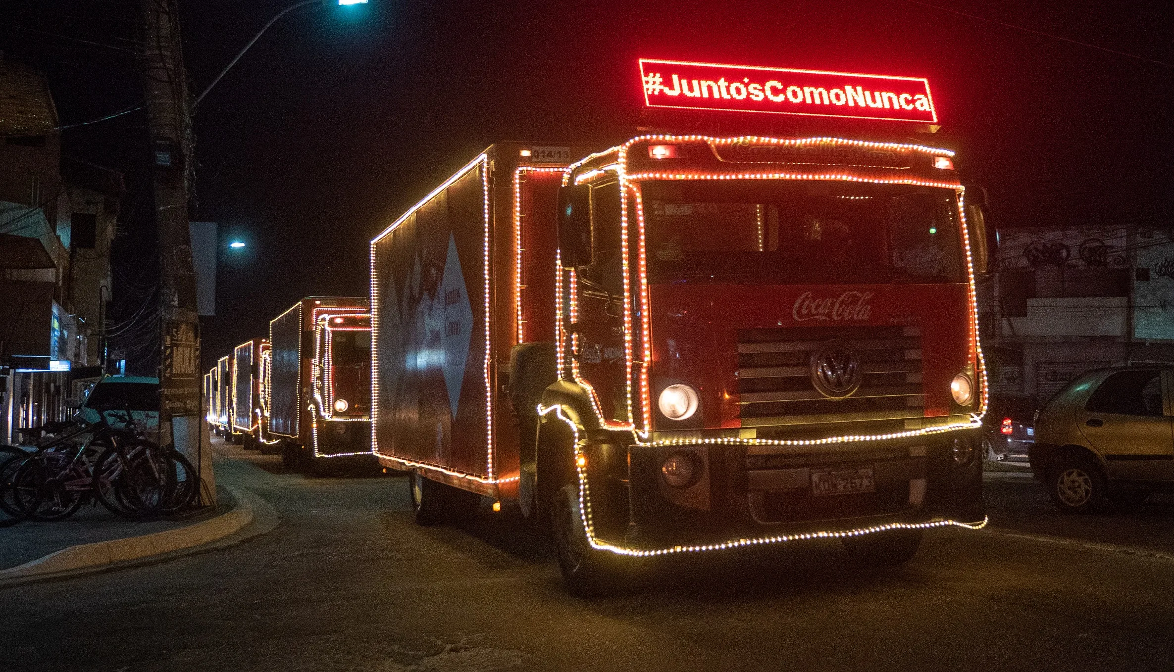 Tradicionais caravanas de Natal da Coca-Cola poderão ser vistas de casa no ES