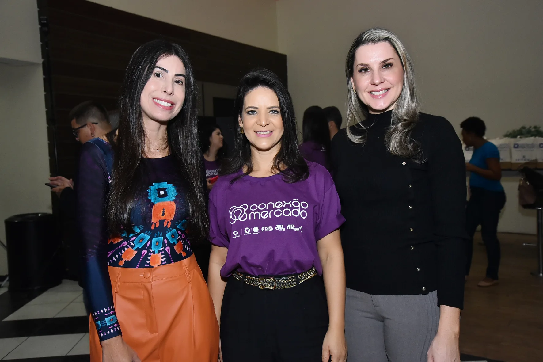 Evento em Vitória reúne tops da comunicação no ES. Veja fotos!