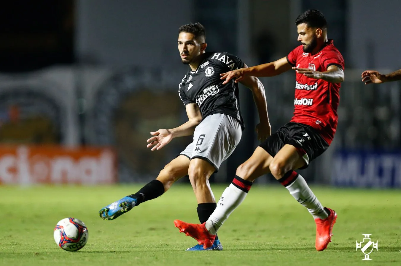 Vasco arranca empate no fim com o Brasil de Pelotas e segue longe do G-4 da Série B do Brasileiro