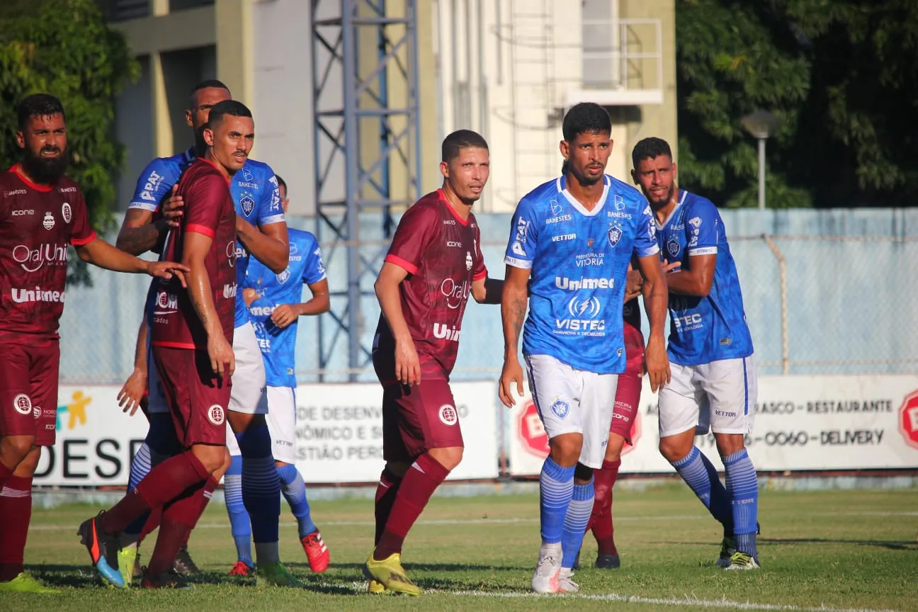 Em uma tarde de golaços, Desportiva vence o Vitória e quebra tabu no Capixabão