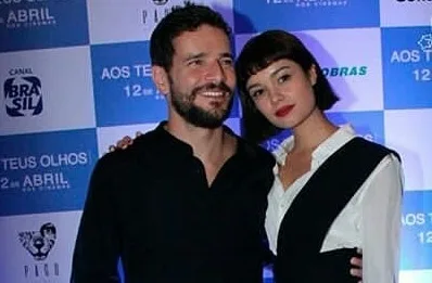 Sophie Charlotte e Daniel de Oliveira levam filho a show de Gal Costa