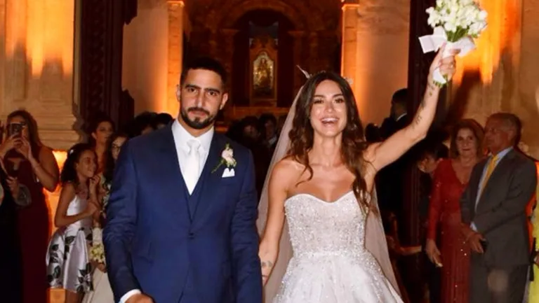 Thaila Ayala fala sobre vida a dois e relembra dia do casamento: Superou minhas expectativas!