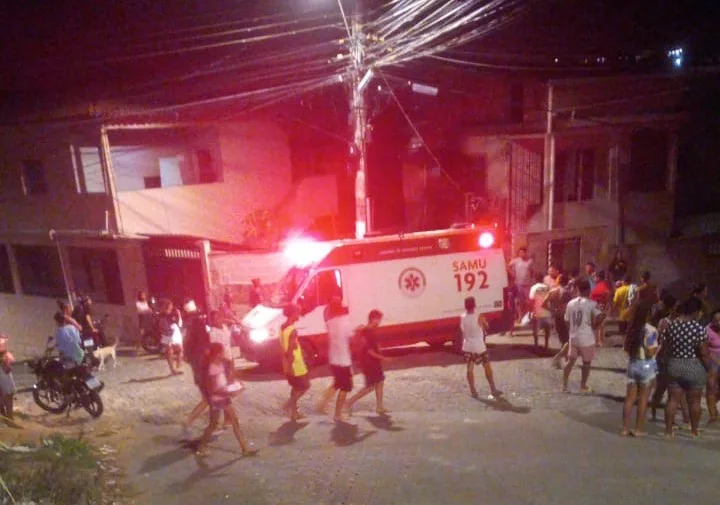 Criança de 6 anos morre ao descer ladeira de bicicleta e bater em poste em Cariacica