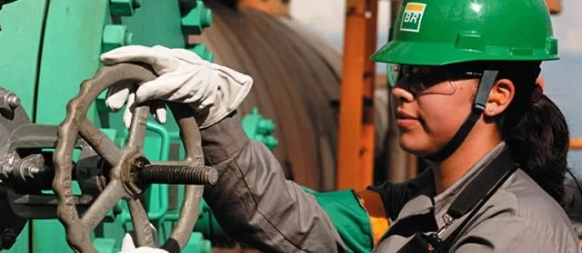 Petrobras abre concurso com mais de 4 mil vagas