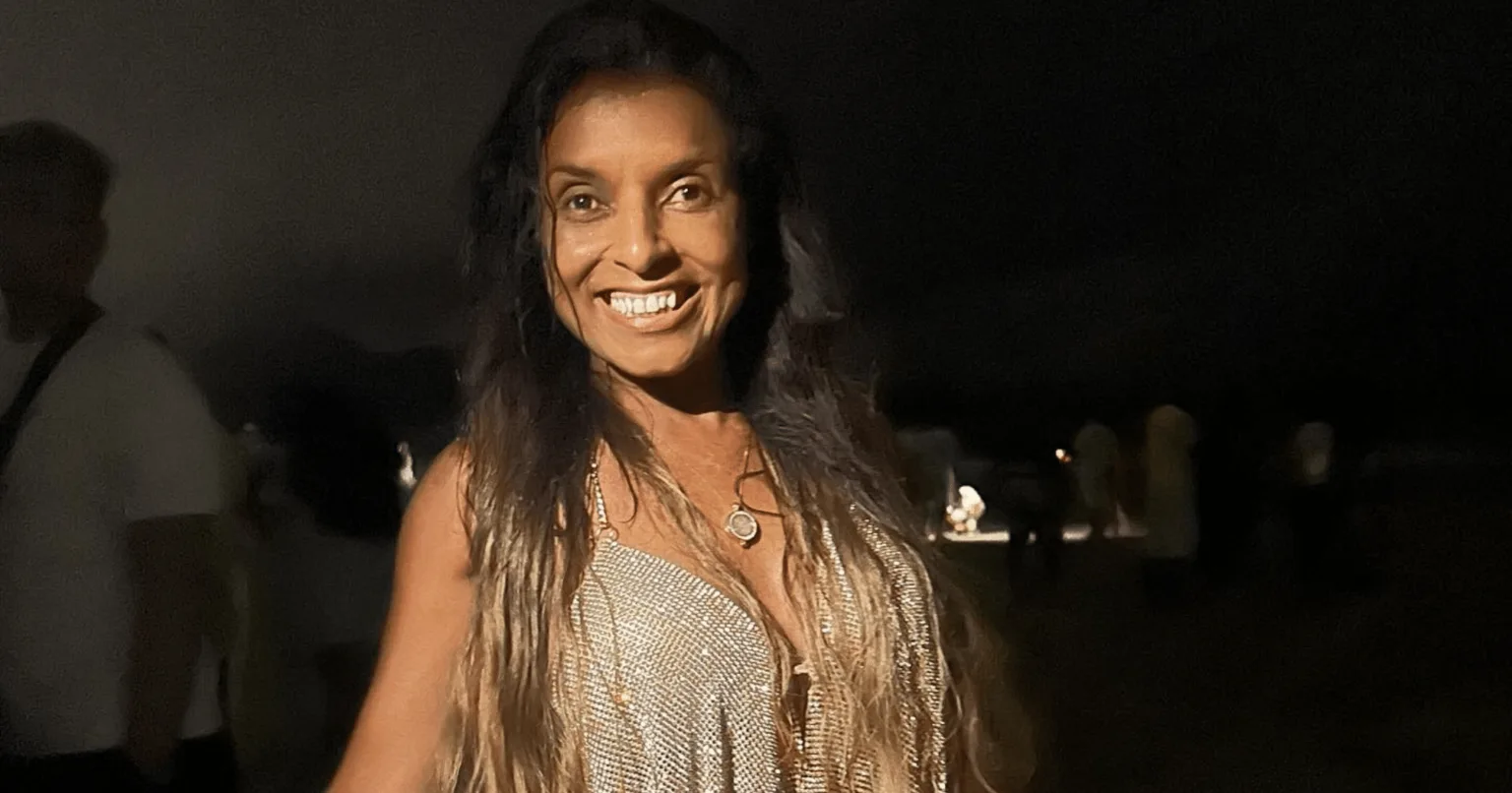 Sensitiva dá receita de como fazer banho para ganhar dinheiro: "Lua cheia" (Foto: Reprodução/Instagram @vandinhalopesoficial)