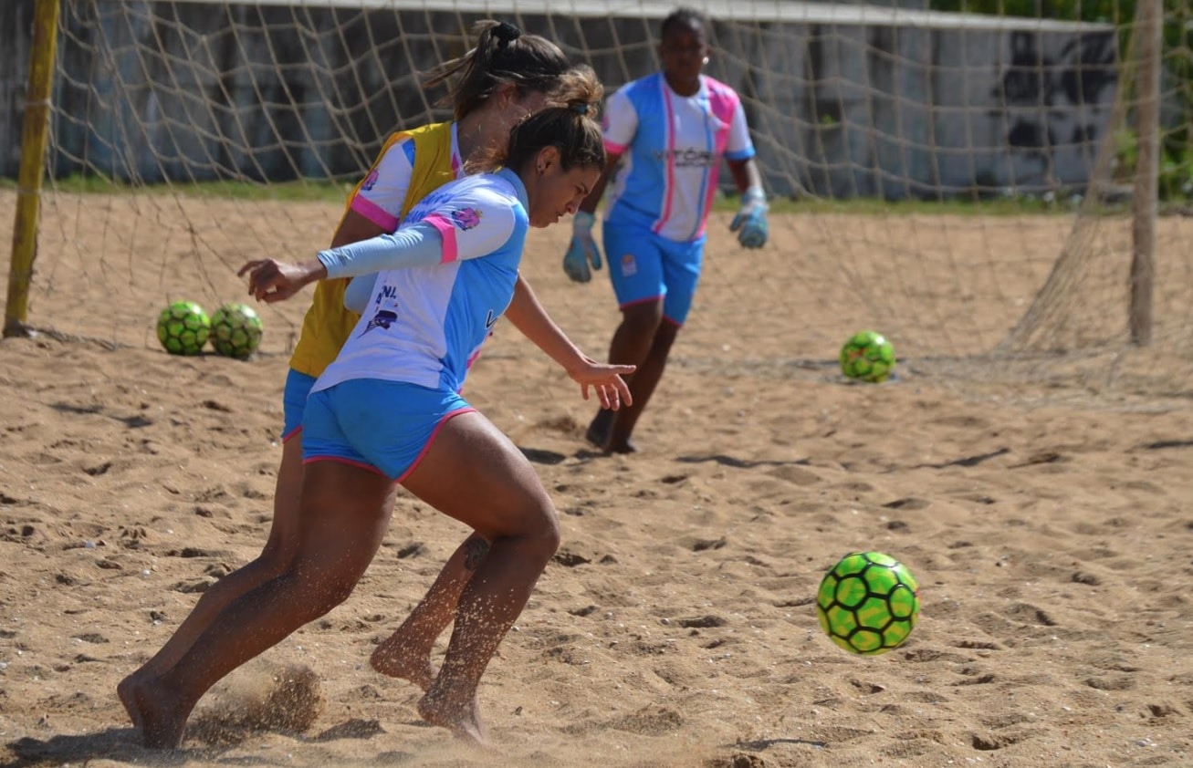 Seleção Capixaba de Beach Soccer Feminino se prepara para 1ª Copa de Seleções Estaduais