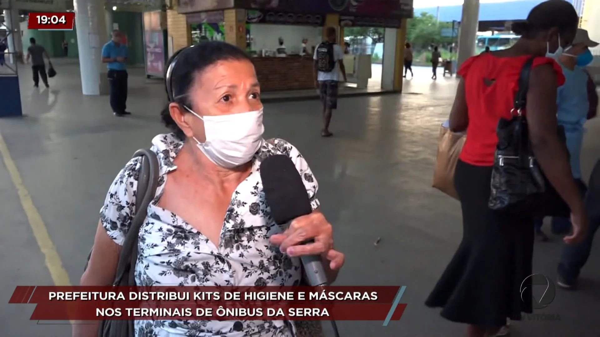 Prefeitura distribuiu Kits de higiene e máscaras nos terminais de ônibus da Serra