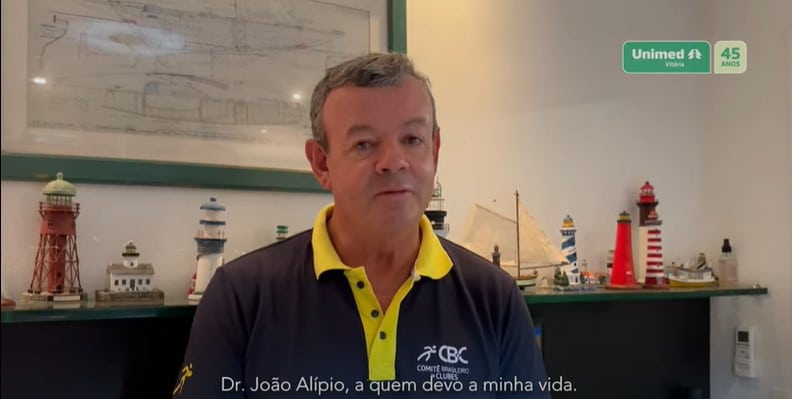 Unimed apresenta “Uma história de coragem” - a emocionante história do cooperado João Alípio Noé com o medalhista olímpico Lars Grael Unimed apresenta “Uma história de coragem” - a emocionante história do cooperado João Alípio Noé com o medalhista olímpico Lars Grael
