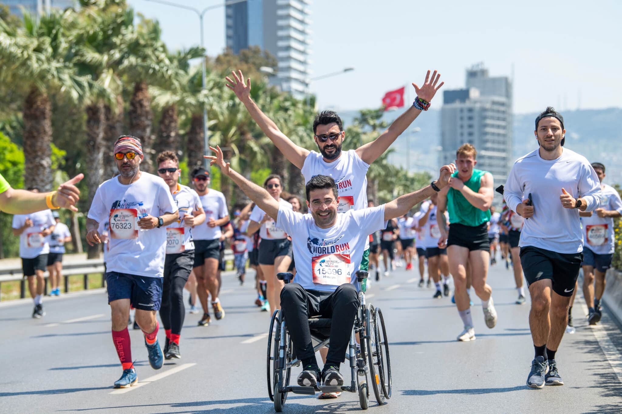 Participants perform during the Wings for Life World Run Flagship Run in Izmir, Turkey on May 08, 2022. // Mahmut Cinci for Wings for Life World Run // SI202205080980 // Usage for editorial use only //