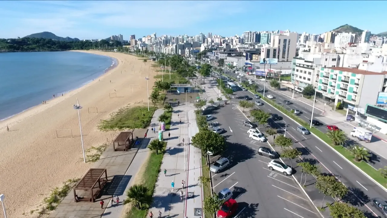 Edição inédita da Corrida das Academias agita a Praia de Camburi