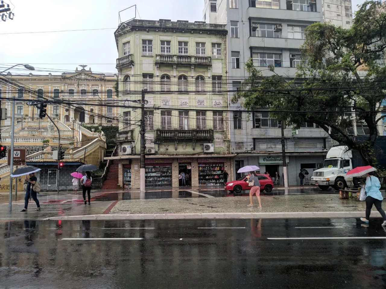 Veja como fica o tempo nesta quinta-feira. Confira a previsão!