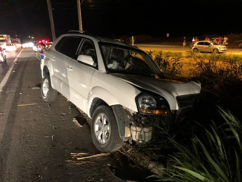 Grave acidente deixa um morto e quatro feridos em Baixo Guandu